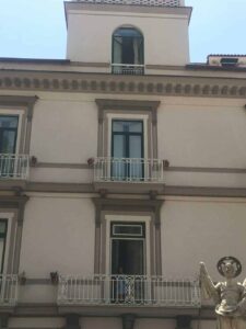 windows in Italy